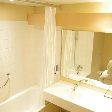 Ibis Styles Nancy 호텔